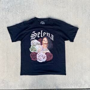 Retro Photography Selena Mexican Artist Remembrance Large T-Shirt